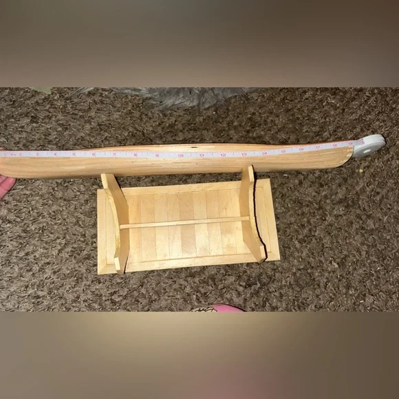 Completely Handmade boat with paddles - Picture 11 of 16